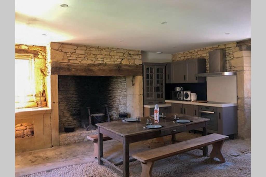 Chez Renou Et Prosperou Maison Typique Du Sarladait Saint-Genies Экстерьер фото