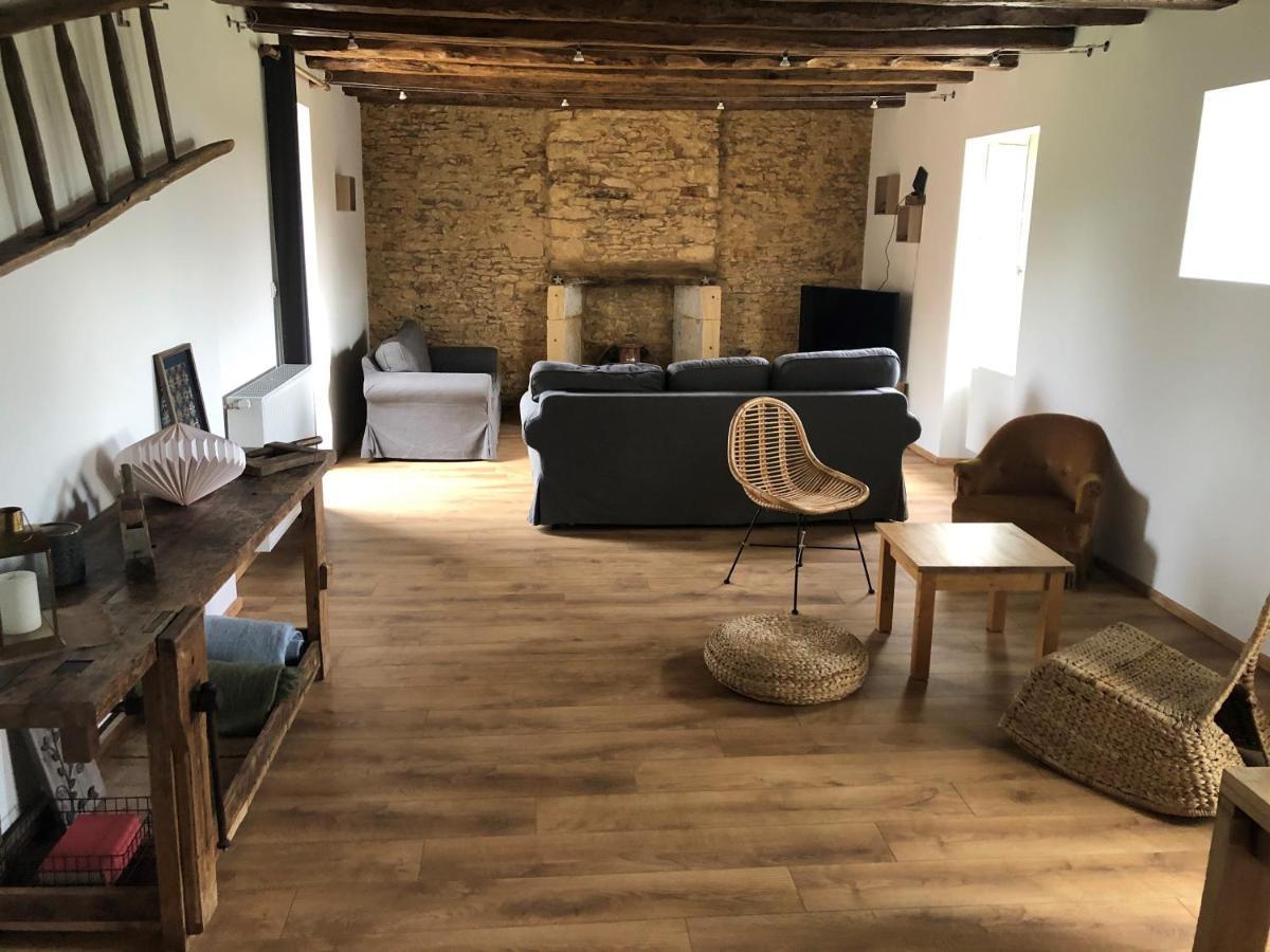 Chez Renou Et Prosperou Maison Typique Du Sarladait Saint-Genies Экстерьер фото
