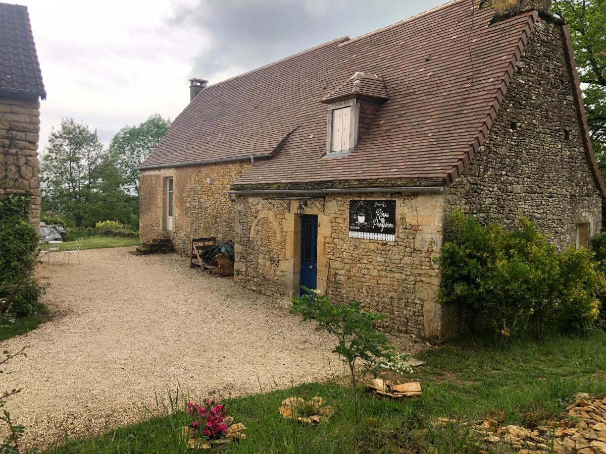 Chez Renou Et Prosperou Maison Typique Du Sarladait Saint-Genies Экстерьер фото