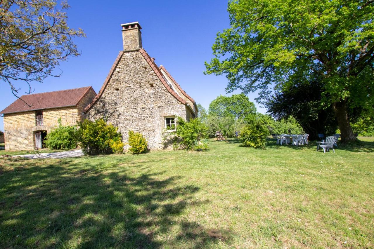 Chez Renou Et Prosperou Maison Typique Du Sarladait Saint-Genies Экстерьер фото