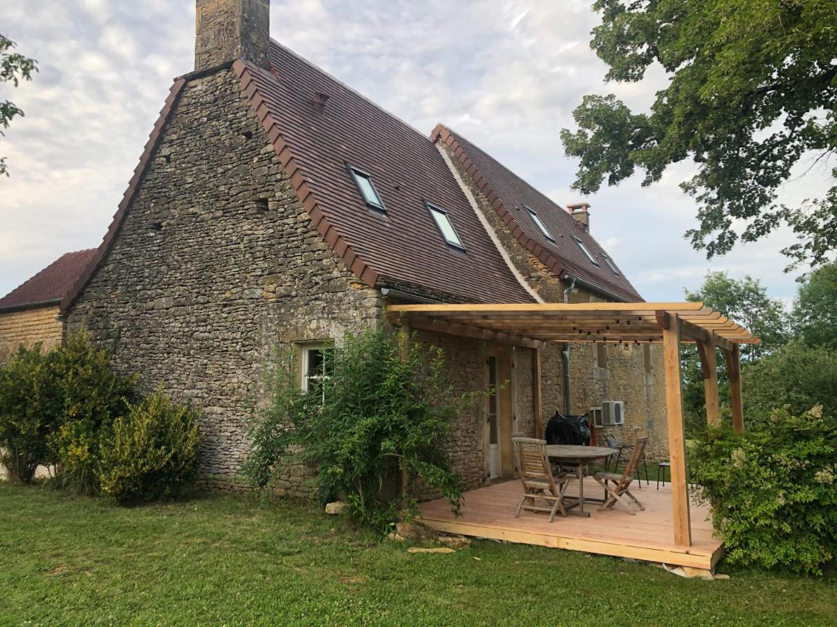 Chez Renou Et Prosperou Maison Typique Du Sarladait Saint-Genies Экстерьер фото